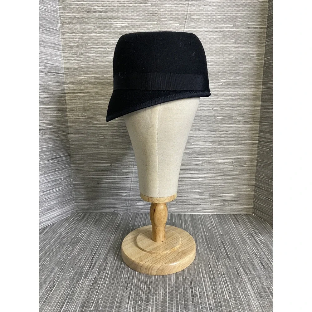MSRP $46 Nine West Wool Felt Bow Cloche‎ Black One Size